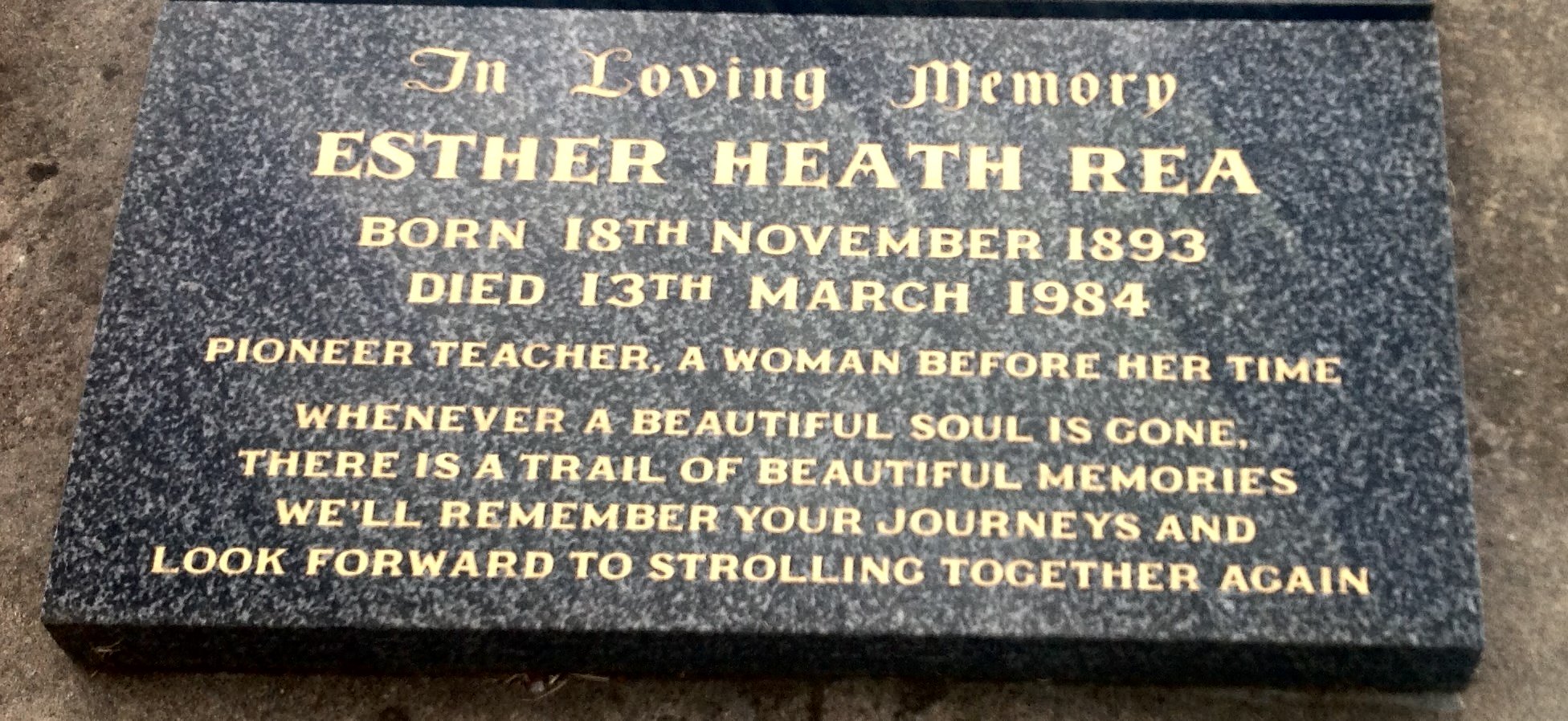 CHATFIELD Esther Heath 1894-1984 grave.jpg